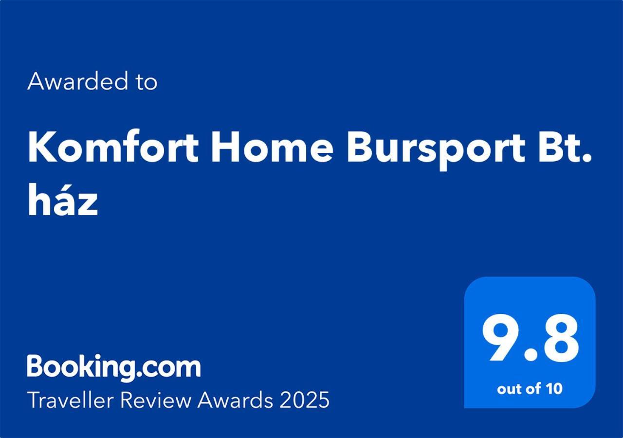 Komfort Home Bursport Bt. Haz บาลาตอนเฟนีแวช ภายนอก รูปภาพ